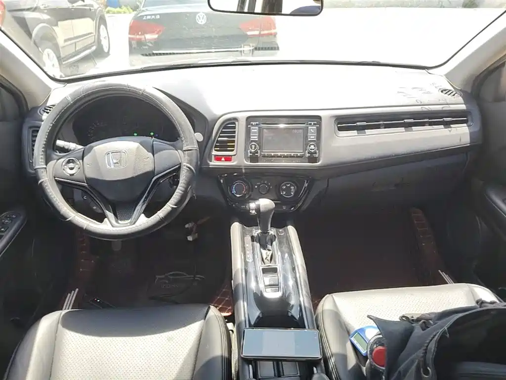 Honda Vezel 2015 2015 1.5L CVT 2WD Comfort