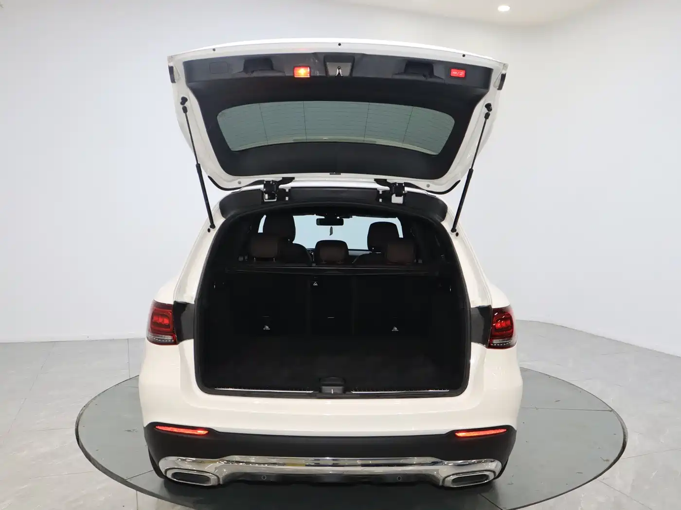 Mercedes-Benz GLC 2020 Facelift GLC 260 L 4MATIC Dynamic фото 15