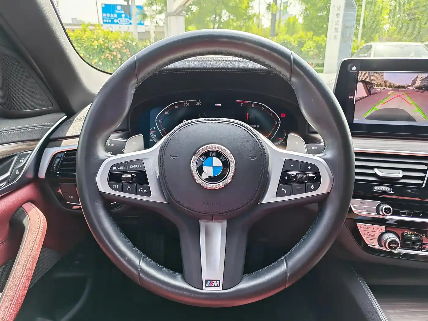 BMW 5 Series 2022 530Li Leading M Sport Package фото 14