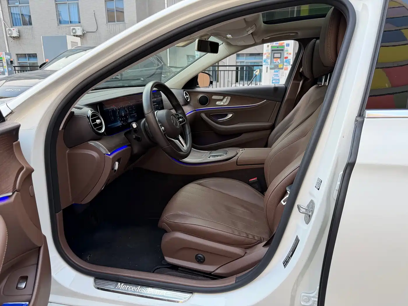 Mercedes-Benz E-Class 2019 E 300 L Luxury фото 5