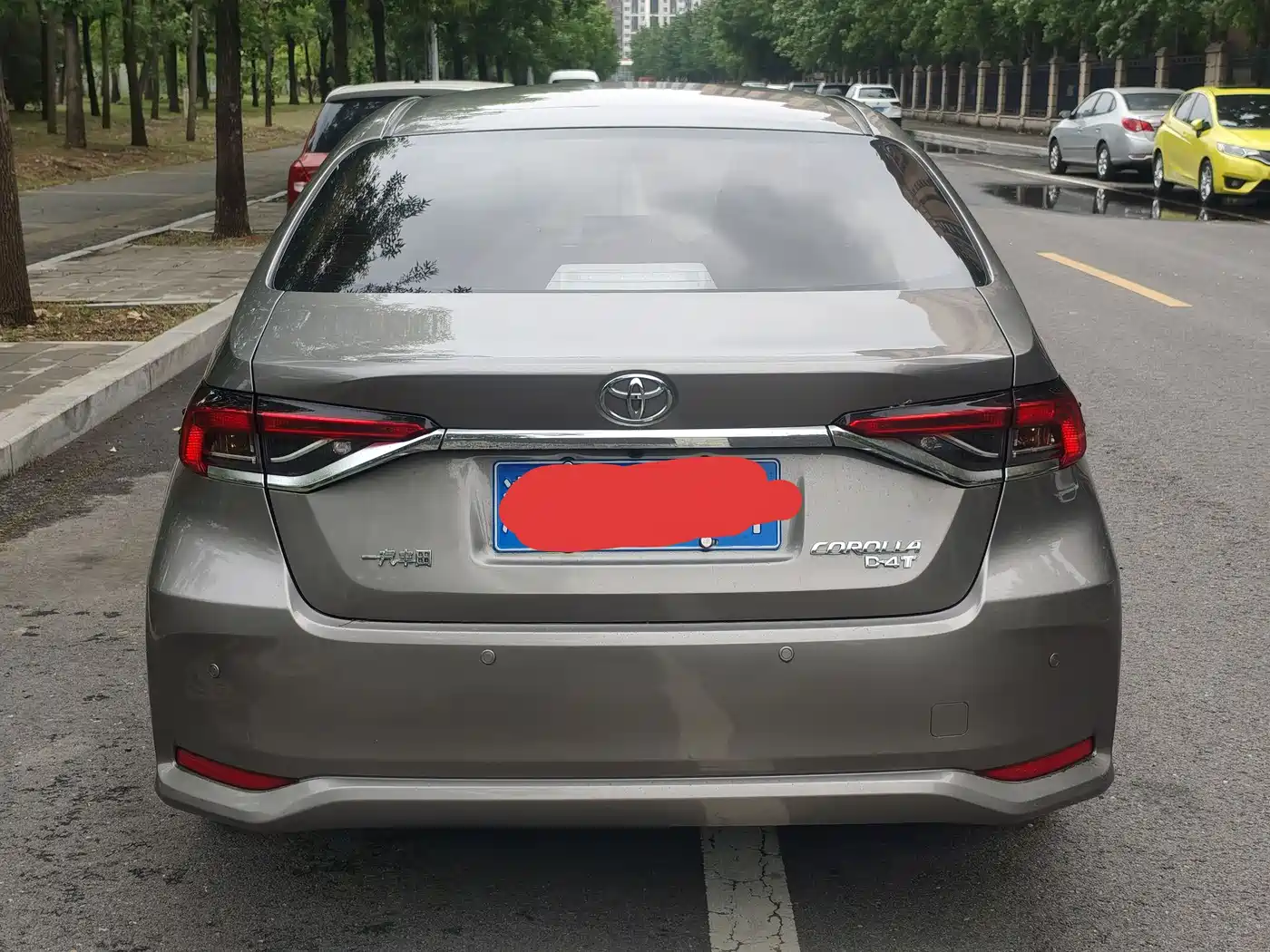 Toyota Corolla 2021 1.2T S-CVT Luxury Edition фото 2