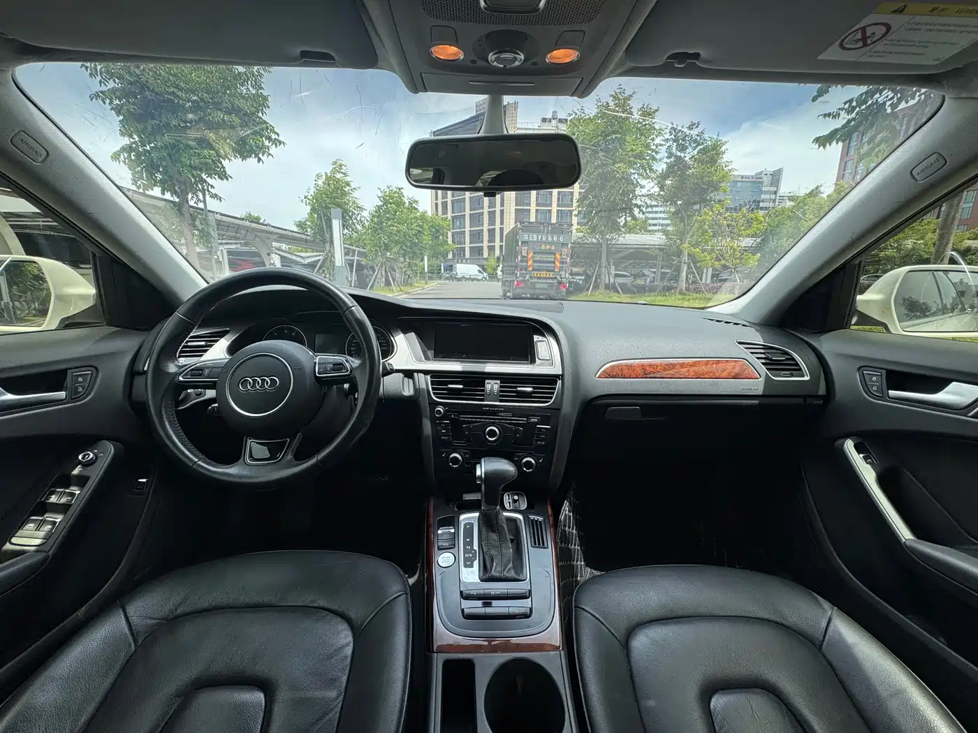 Audi A4L 2015 35 TFSI Auto Comfort фото 13