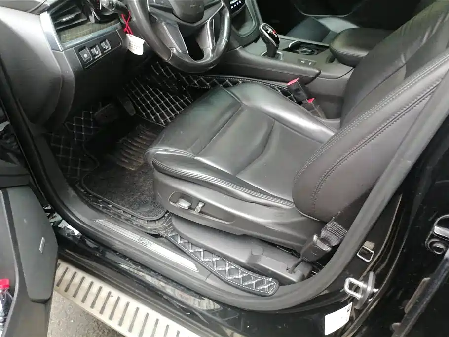 Cadillac XT5 2018 25T Luxury фото 9