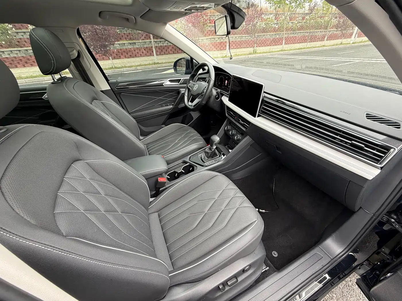 Volkswagen Tiguan L 2023 280TSI 2WD Trend Limited Edition фото 13