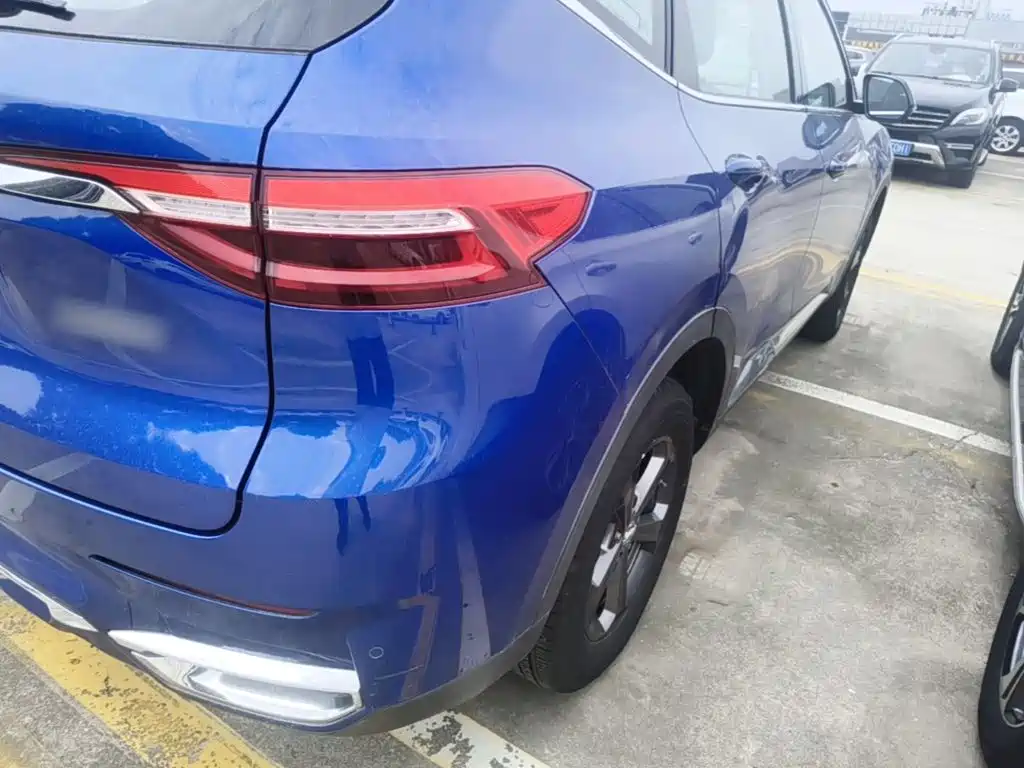 Фото 8 - Haval F7