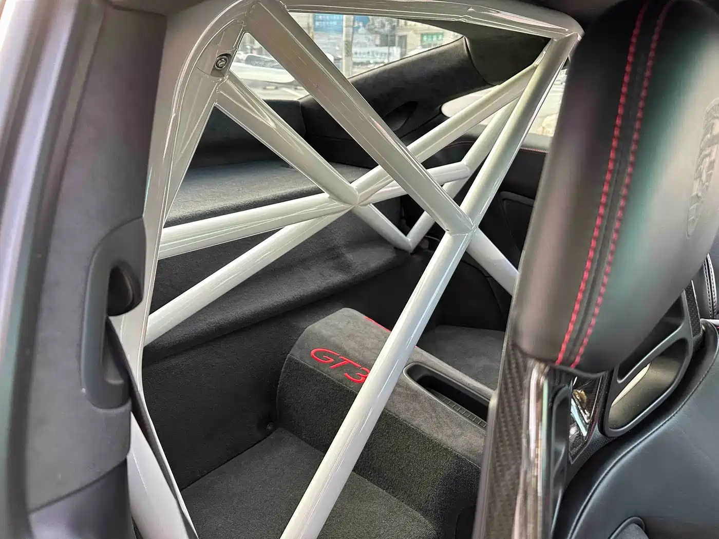 Porsche 911 2018 GT3 4.0L фото 15