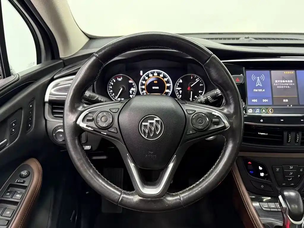 Фото 11 - Buick Envision Plus