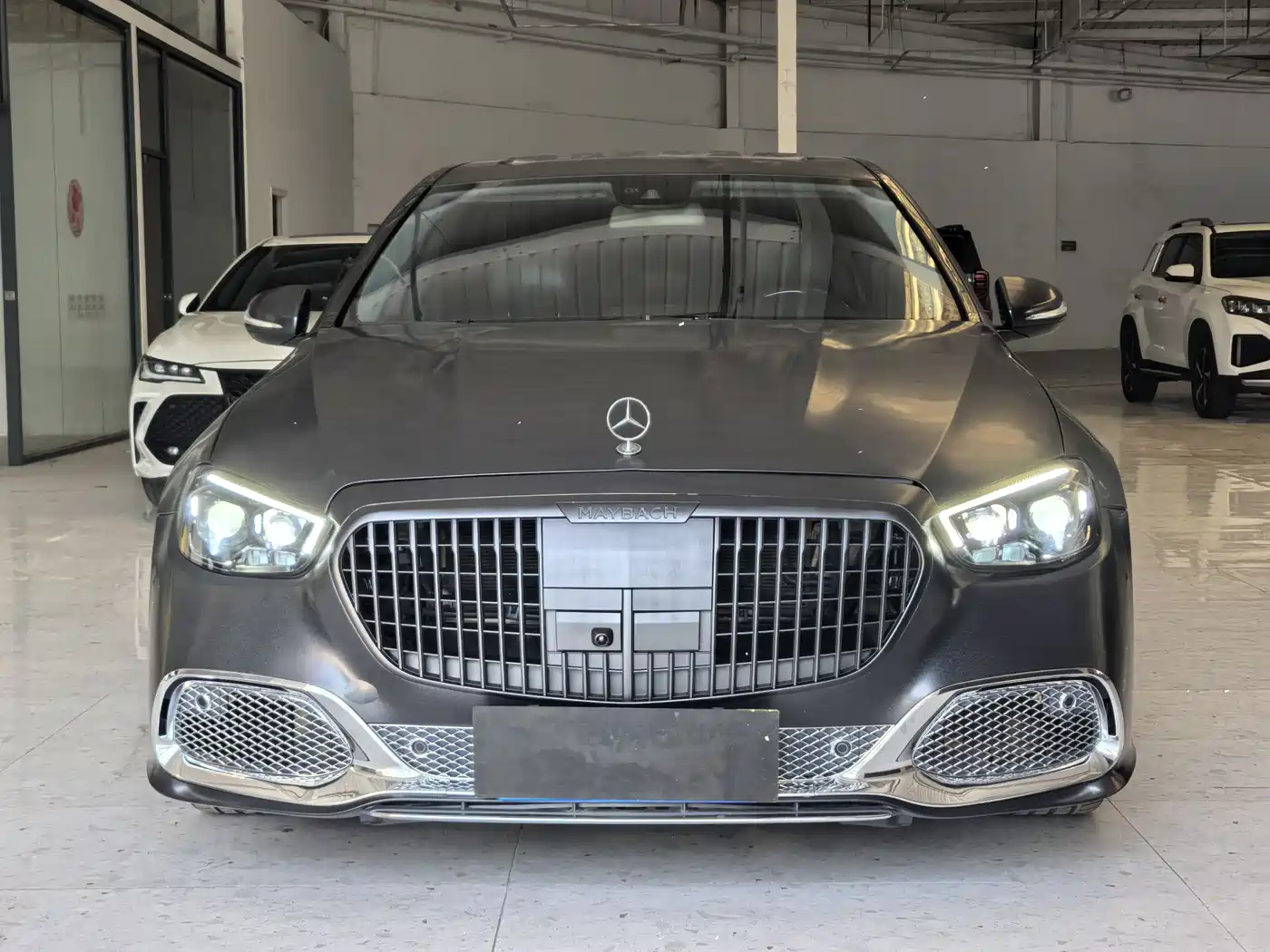 Mercedes-Benz E-Class 2013 E 300 L Fashion Luxury фото 2