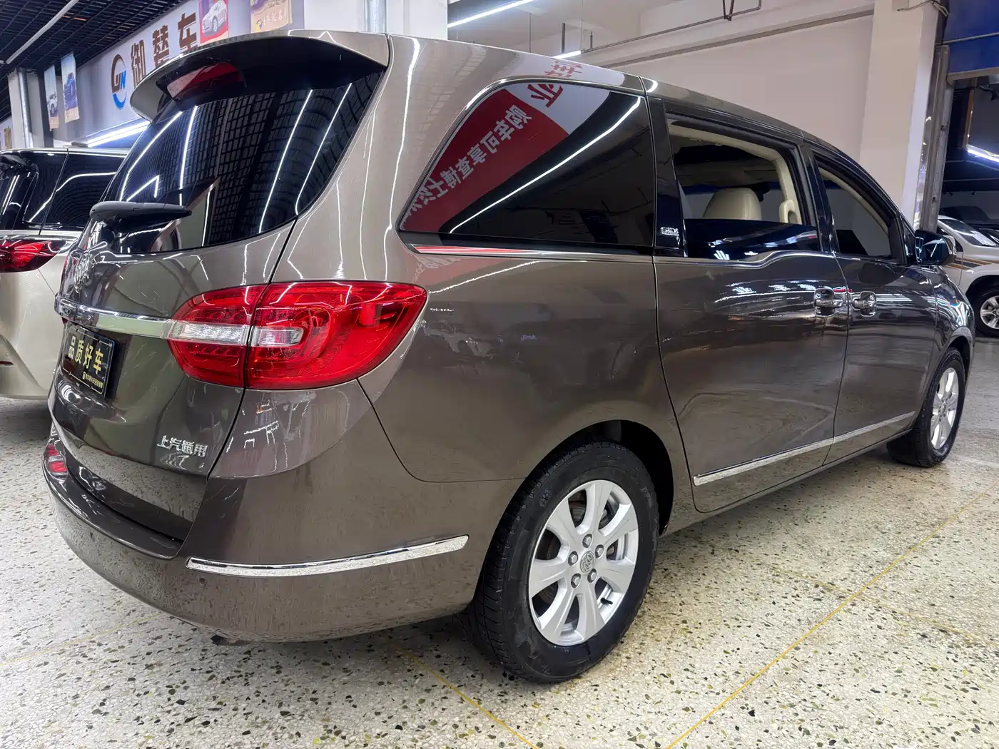 Buick GL8 2014 3.0L XT Luxury Business Flagship фото 6