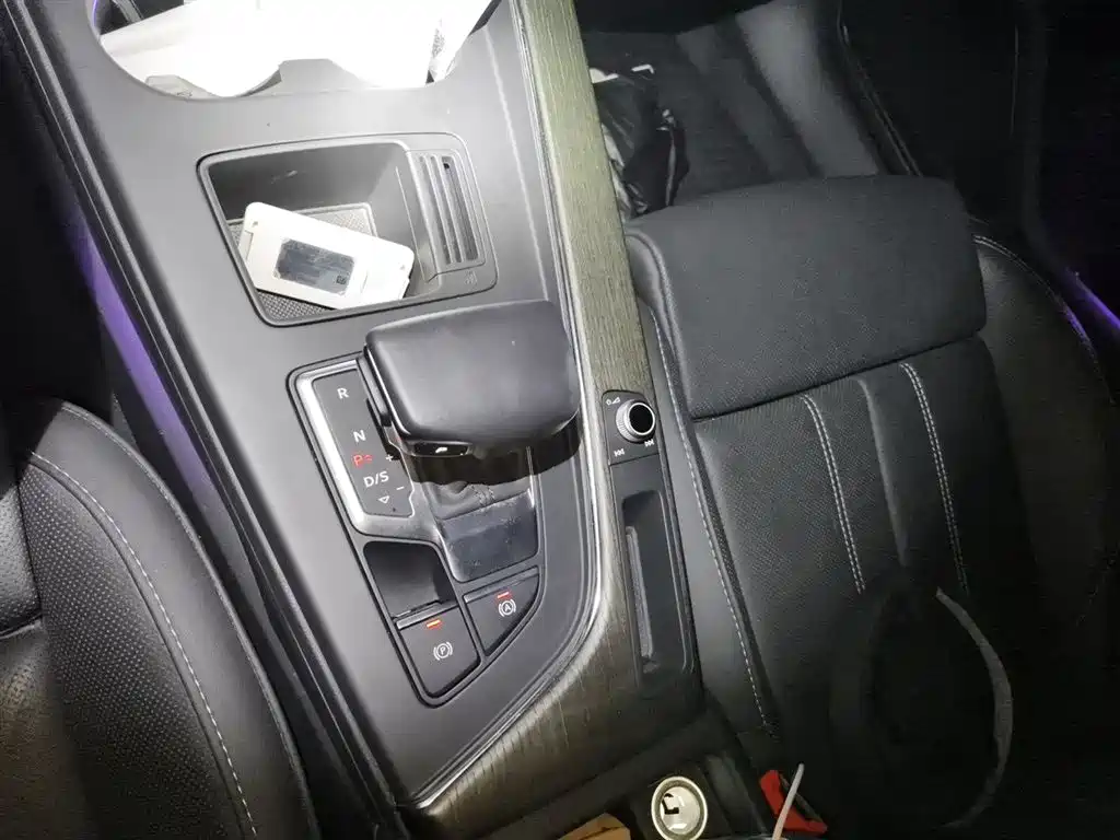 Audi A4L 2020 40 TFSI Fashion Dynamic Edition фото 11