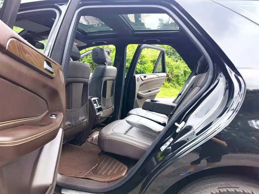 Mercedes-Benz GLE 2017 GLE 400 4MATIC фото 10