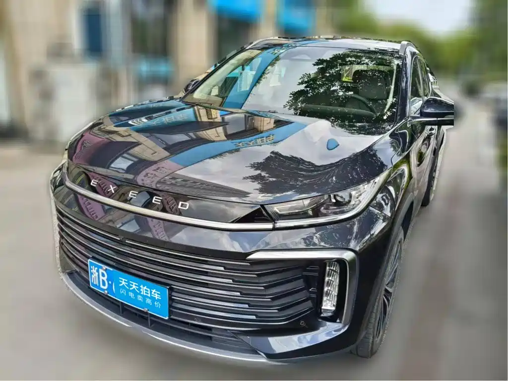 Exeed Lingyun 2024 300T 2WD Starlight Edition