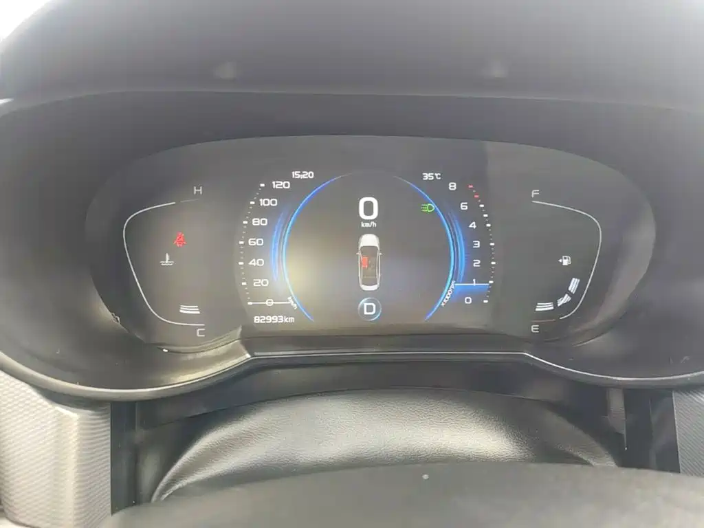 Фото 12 - Geely Emgrand GL