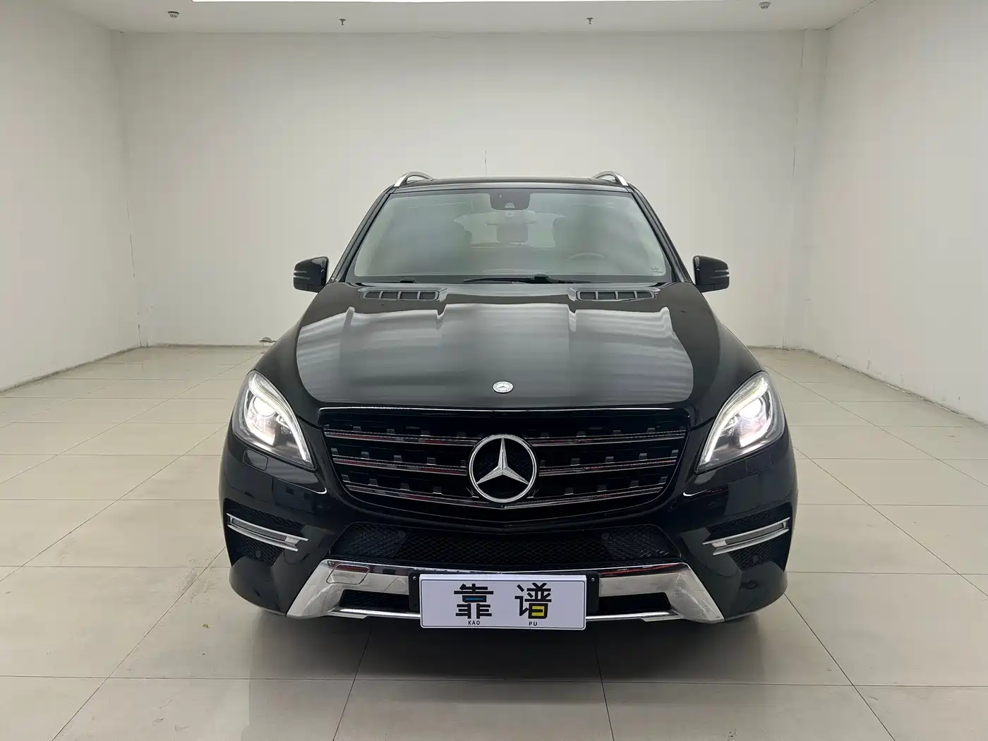 Mercedes-Benz M-Class 2014 ML 320 4MATIC фото 2