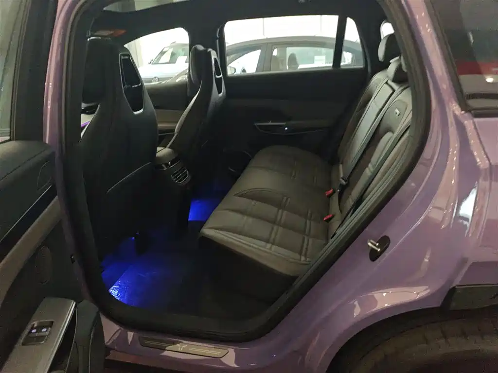 Hongqi Tian Gong 08 2025 730 Smart Selection Edition фото 17