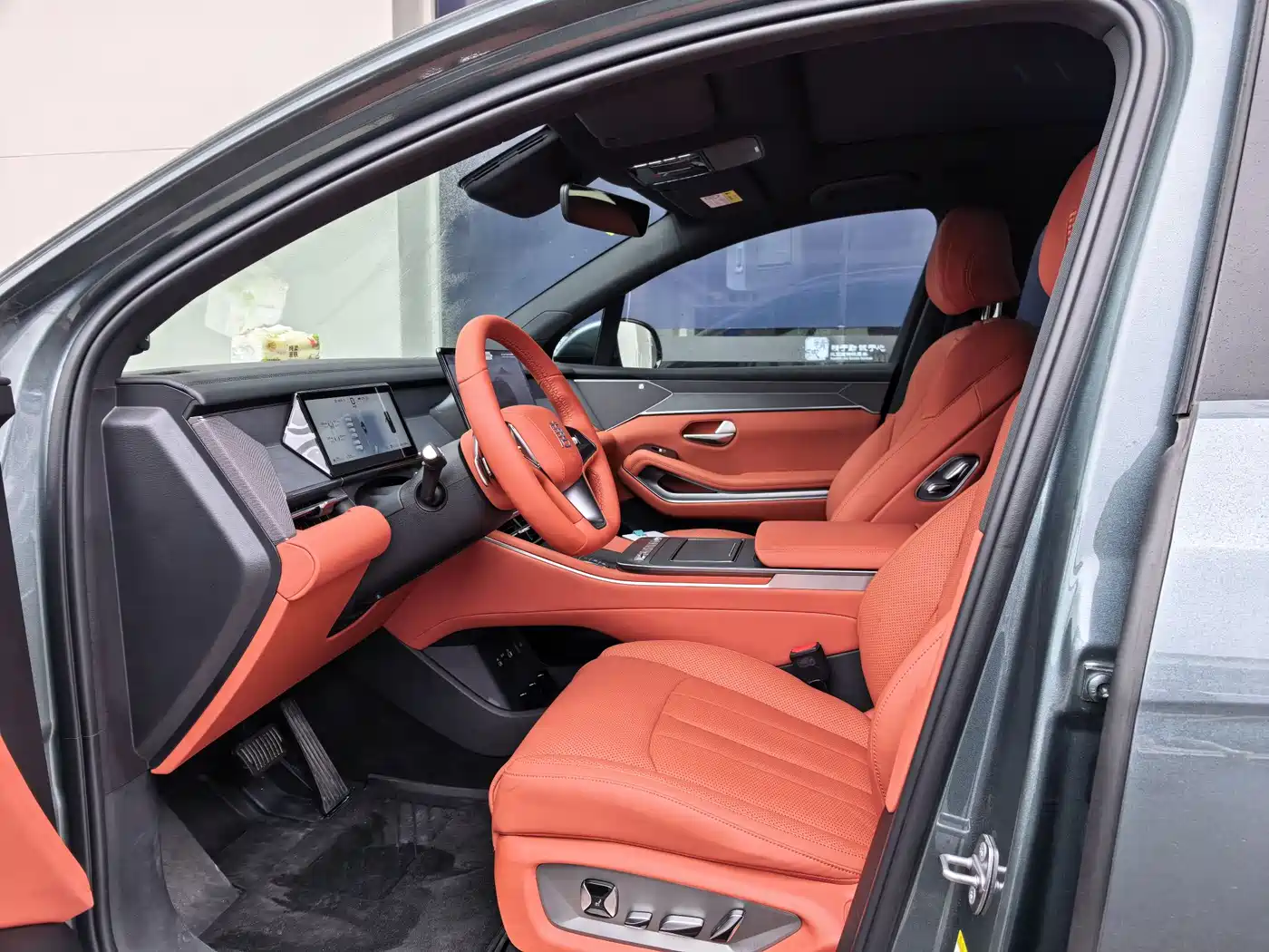 BYD Tang L 2025 2025 DM 175KM Drone Player Edition