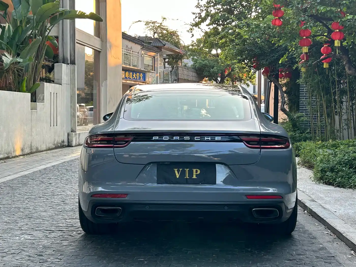 Фото 8 - Porsche Panamera