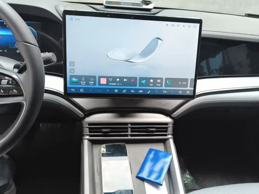 BYD Seal 2024 2024 Glory Edition DM-i 1.5L 121km Luxury