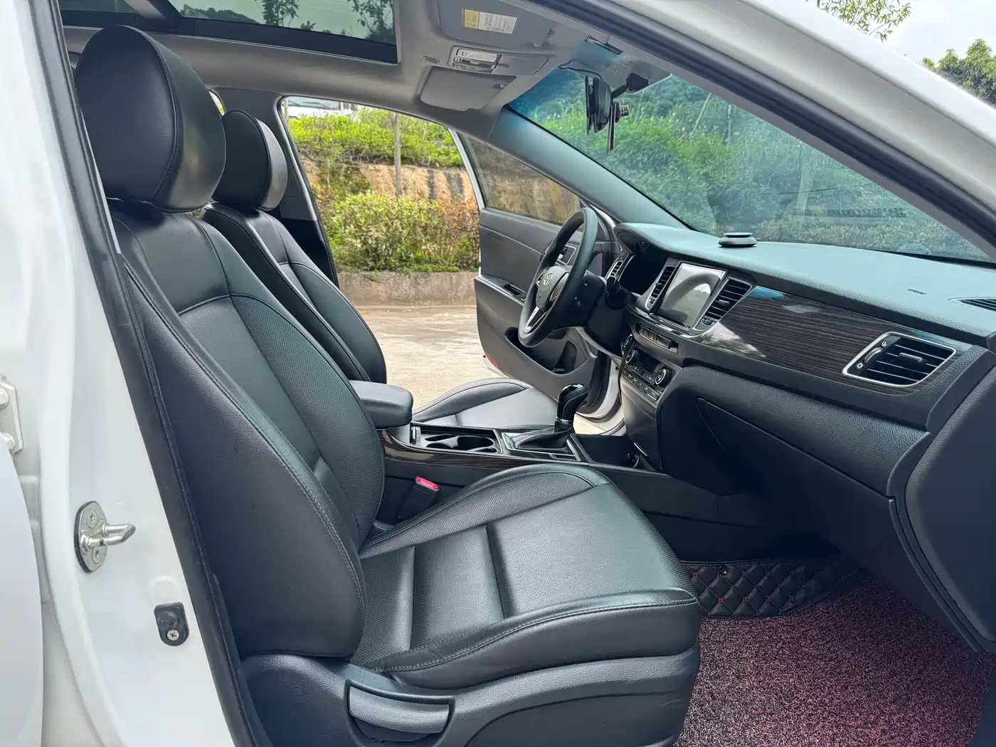 Hyundai Mistra 2016 1.8L Automatic Smart GLS фото 13