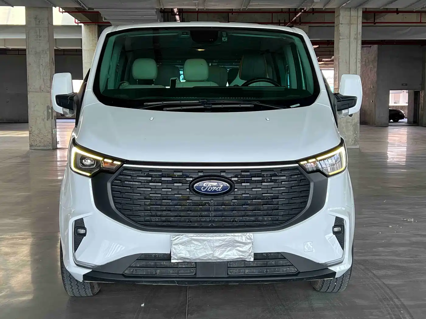 Ford Transit 2023 Model 2.0T Diesel Automatic Business Travel Short Wheelbase Low Roof 7/8/9 Seater