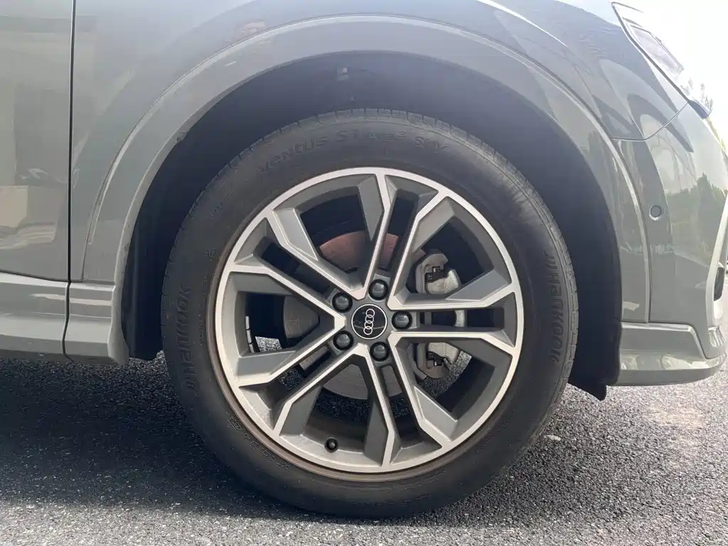Photo 12 - Audi Q3