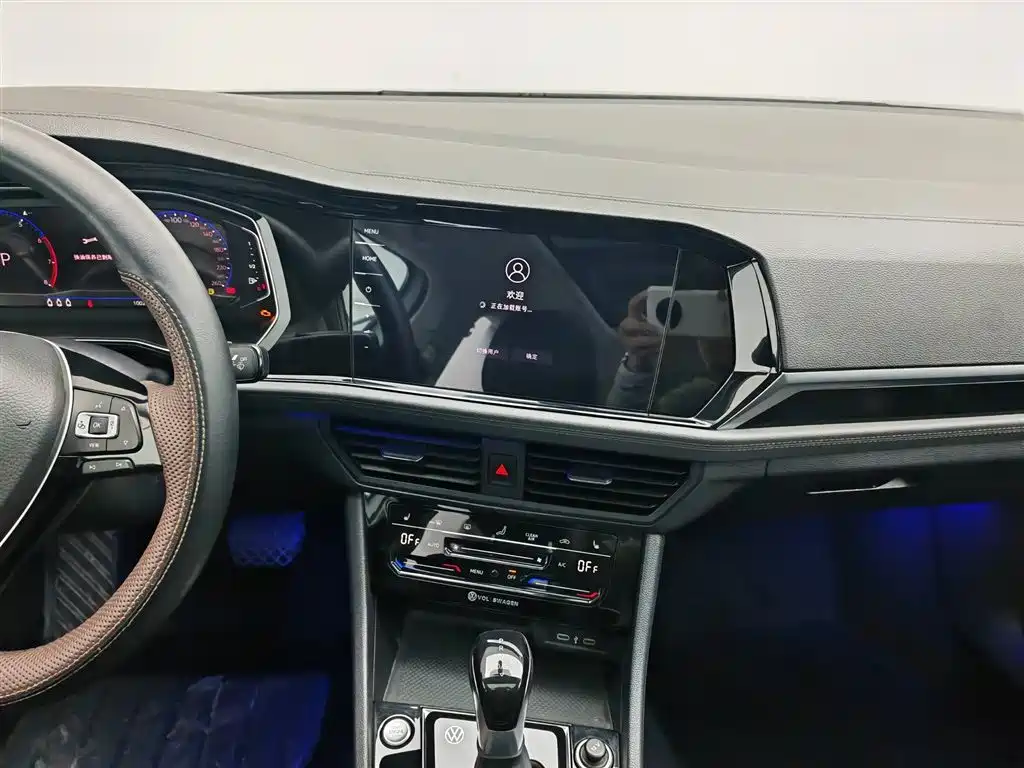 Volkswagen Sagitar 2022 280TSI DSG Excellence Edition фото 12