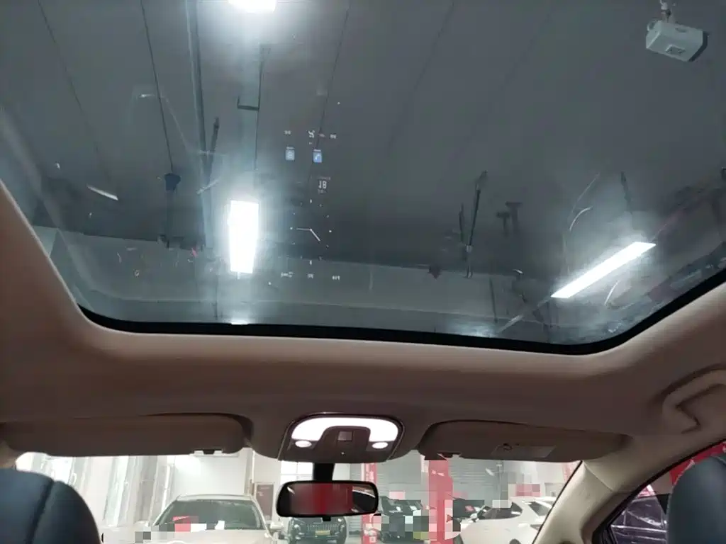 BYD Song MAX 2018 1.5T Auto Smart Connected Elite 6-Seater фото 18