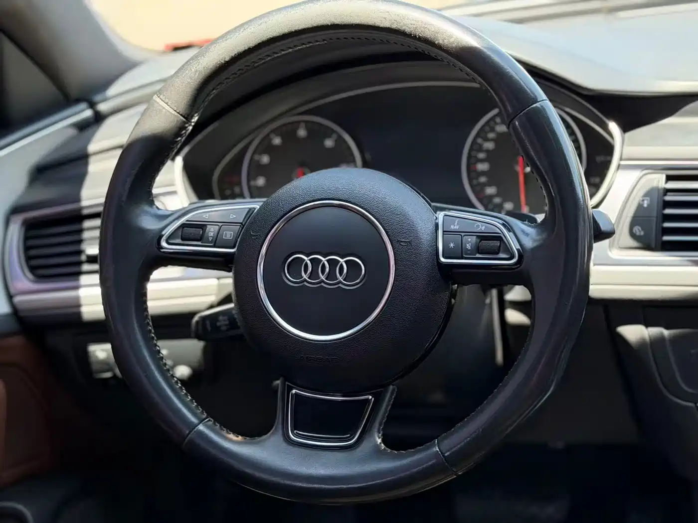 Audi A6L 2018 30th Anniversary 45 TFSI quattro Sport фото 5