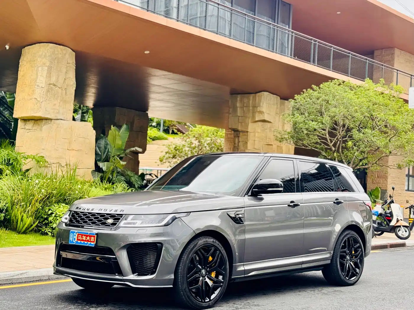 Land Rover Range Rover Sport 2016 Model 3.0 SDV6 HSE DYNAMIC