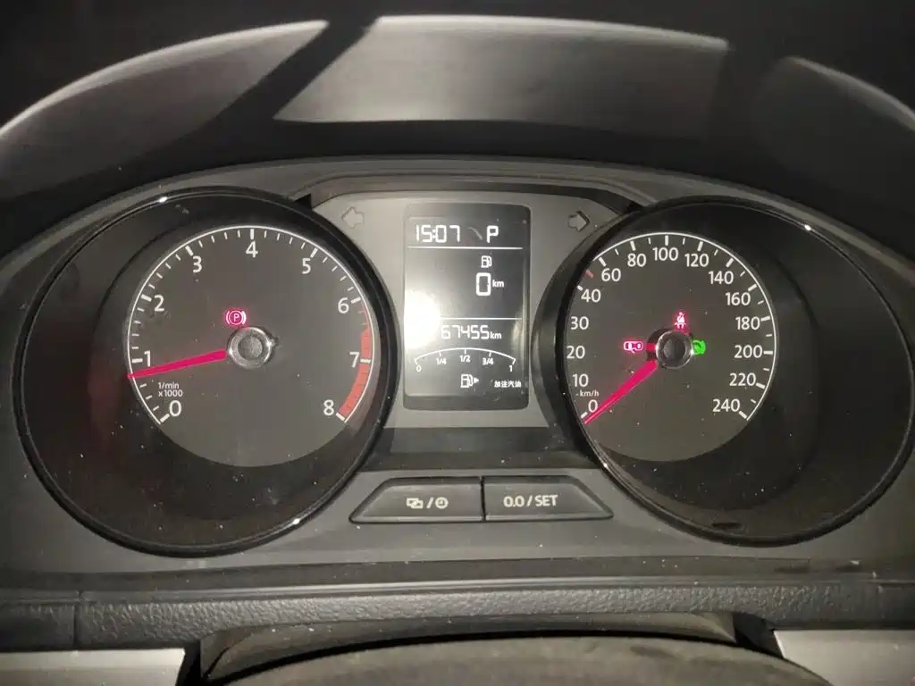 Фото 7 - Volkswagen Lavida