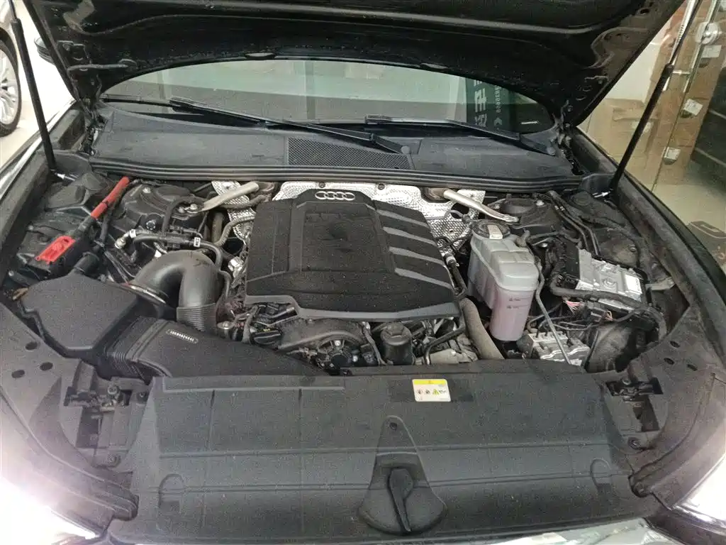 Audi A6L 2023 45 TFSI Premium Selection Elegance фото 16