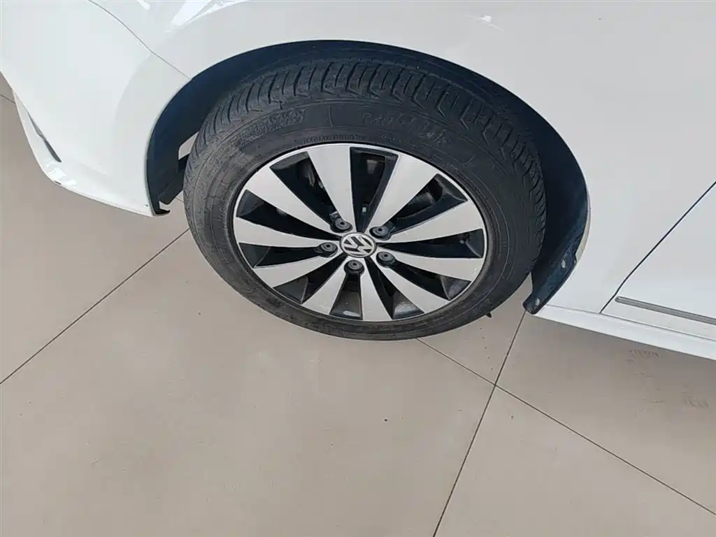 Volkswagen Sagitar 2018 280TSI DSG Comfort фото 23