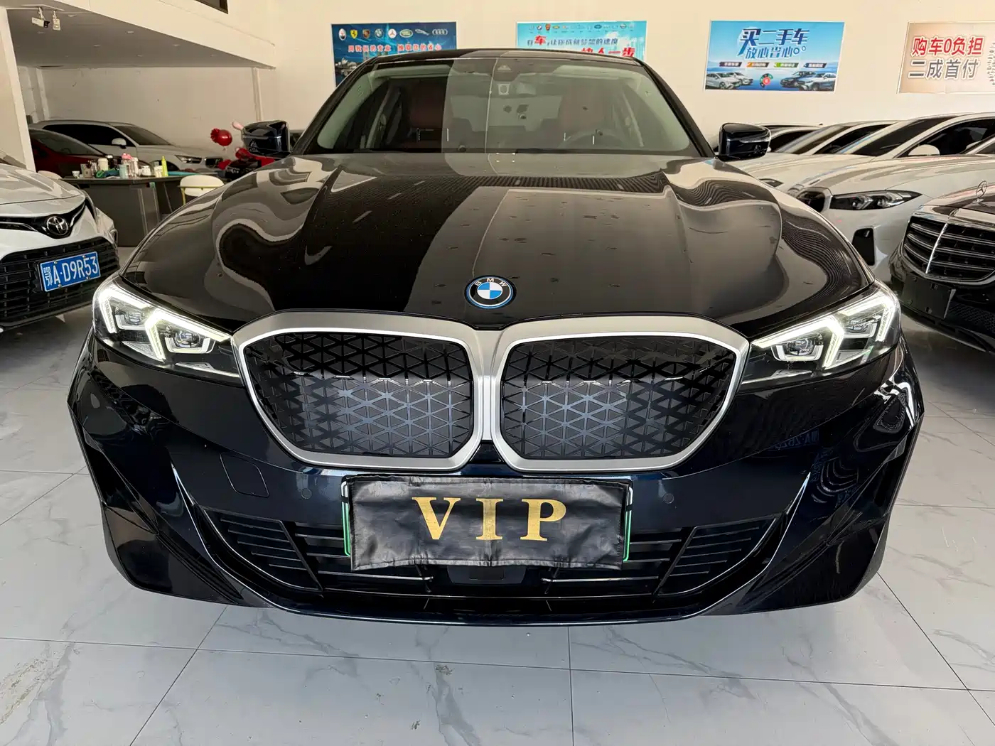 BMW i3 2025 eDrive 35 L фото 2