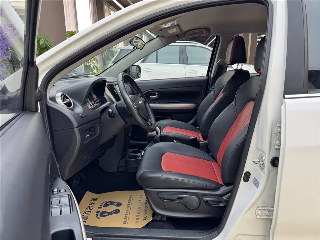 Haval H1 2016 Red Label 1.5L AMT Luxury фото 10