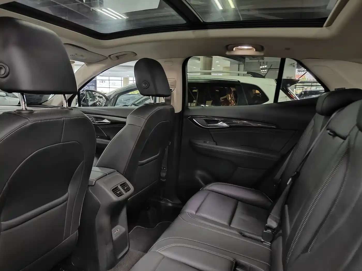 Buick Envision S 2023 Envision S 652T FWD Luxury фото 8
