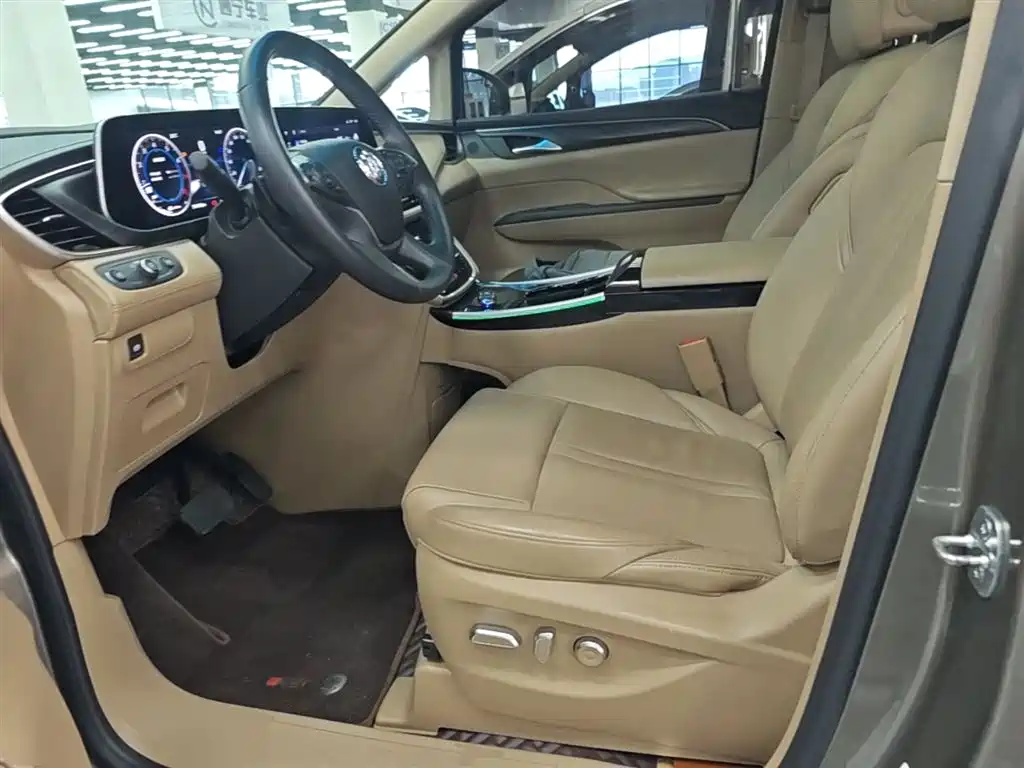 Buick GL8 2020 Model ES Landglory 653T Luxury фото 15