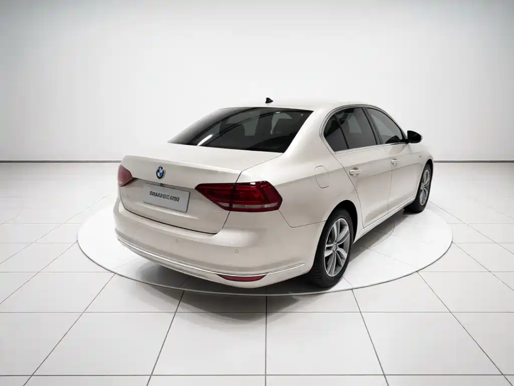 Фото 4 - Volkswagen Lavida
