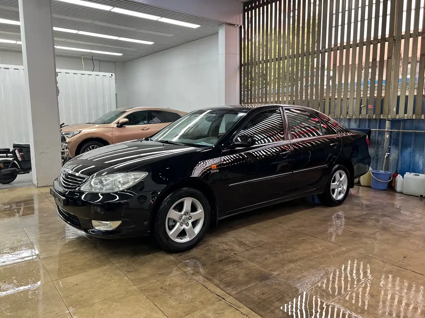 Toyota фото 3