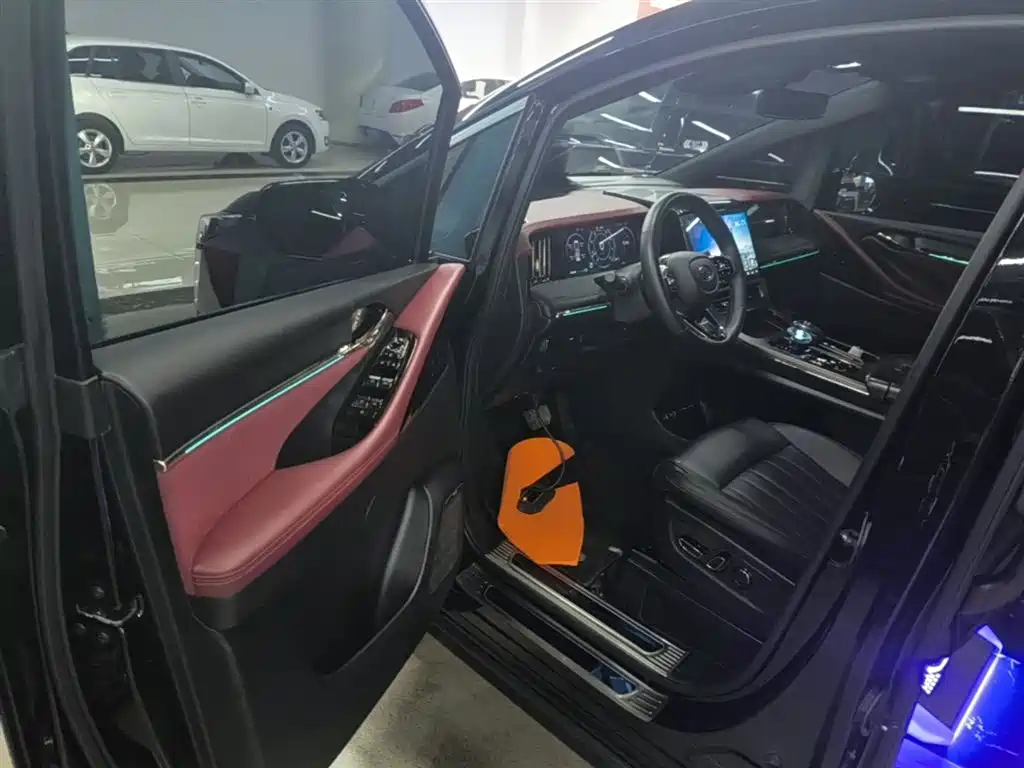 GAC Trumpchi Trumpchi M8 2024 Model Grandmaster Series 400T Pioneer Edition фото 16