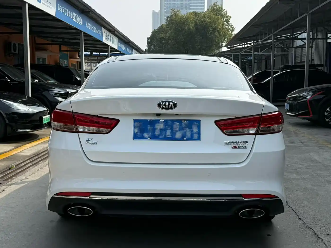 KIA K5