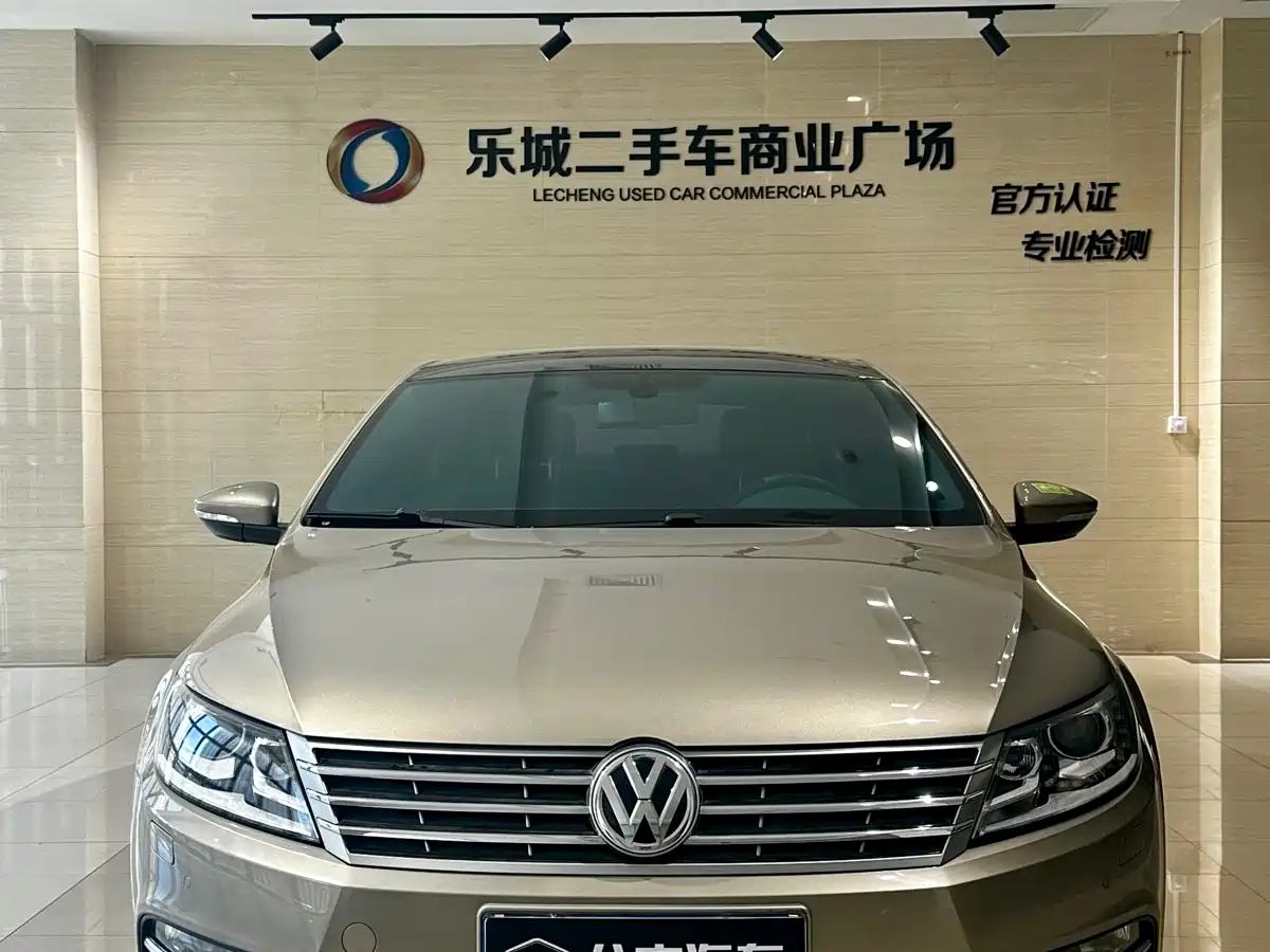 Volkswagen FAW-Volkswagen CC 2016 Model 1.8TSI Premium фото 2