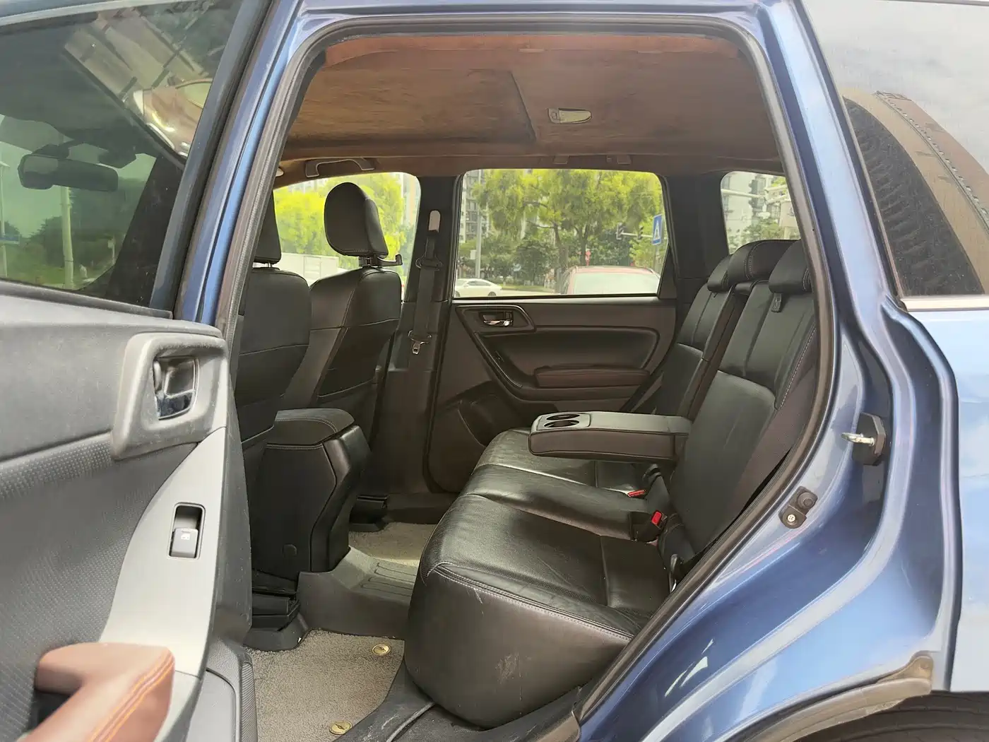Subaru Forester 2014 2.5i Automatic Elite Edition фото 15