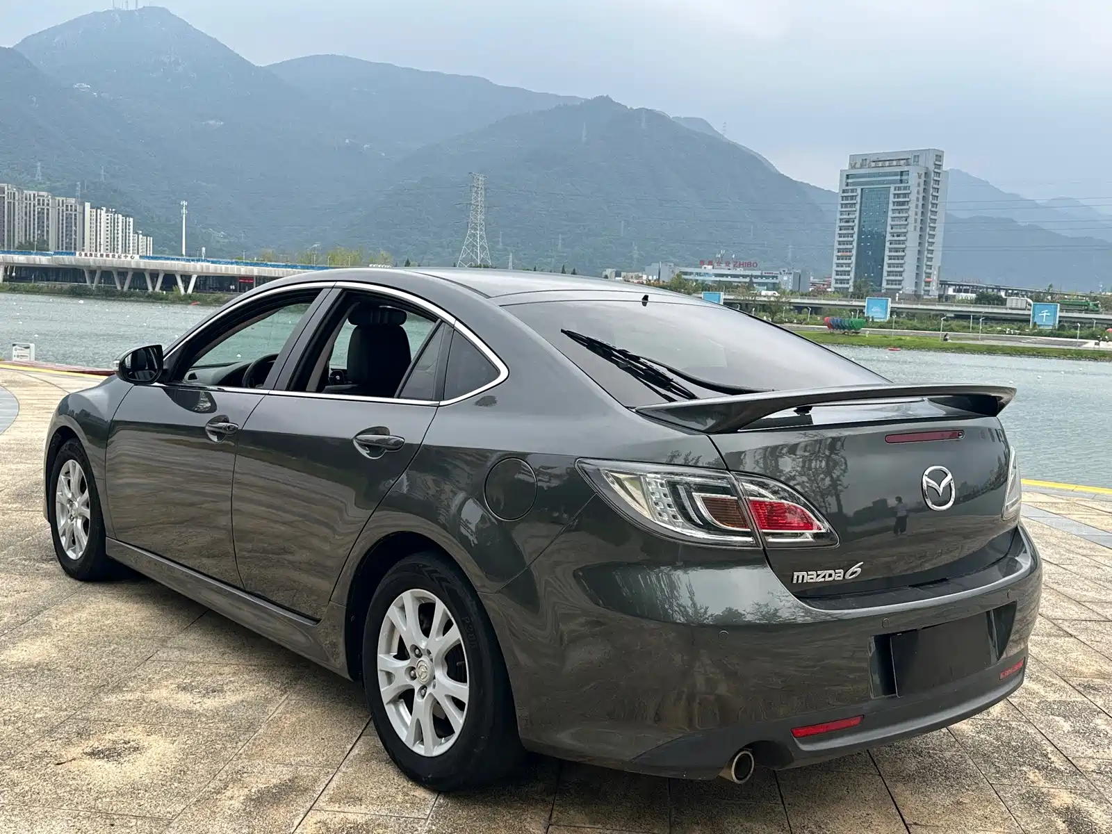 Фото 7 - Mazda Ruiyi