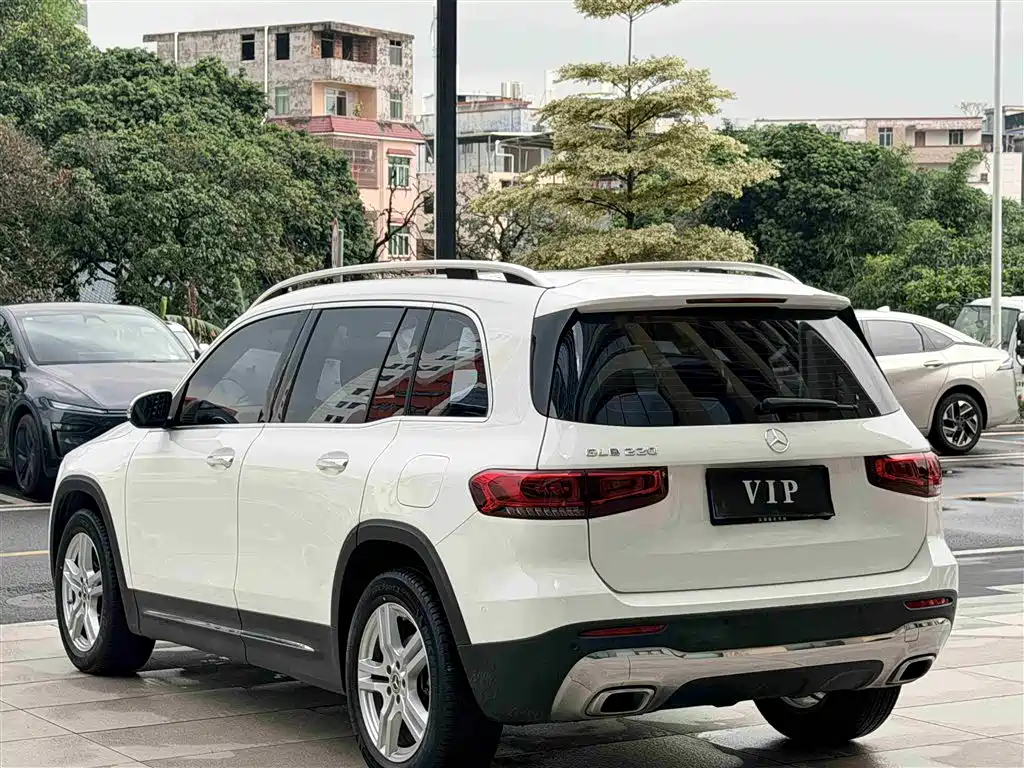 Mercedes-Benz GLB 2023 GLB 220 Dynamic фото 9
