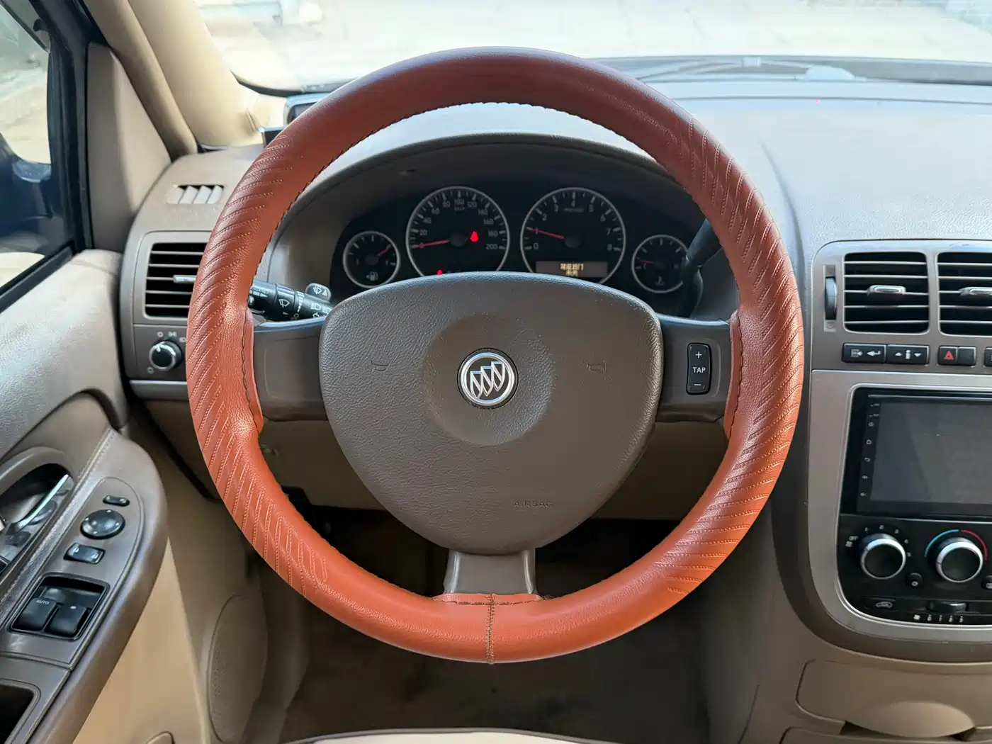Buick GL8 2014 2.4L Classic Edition фото 10