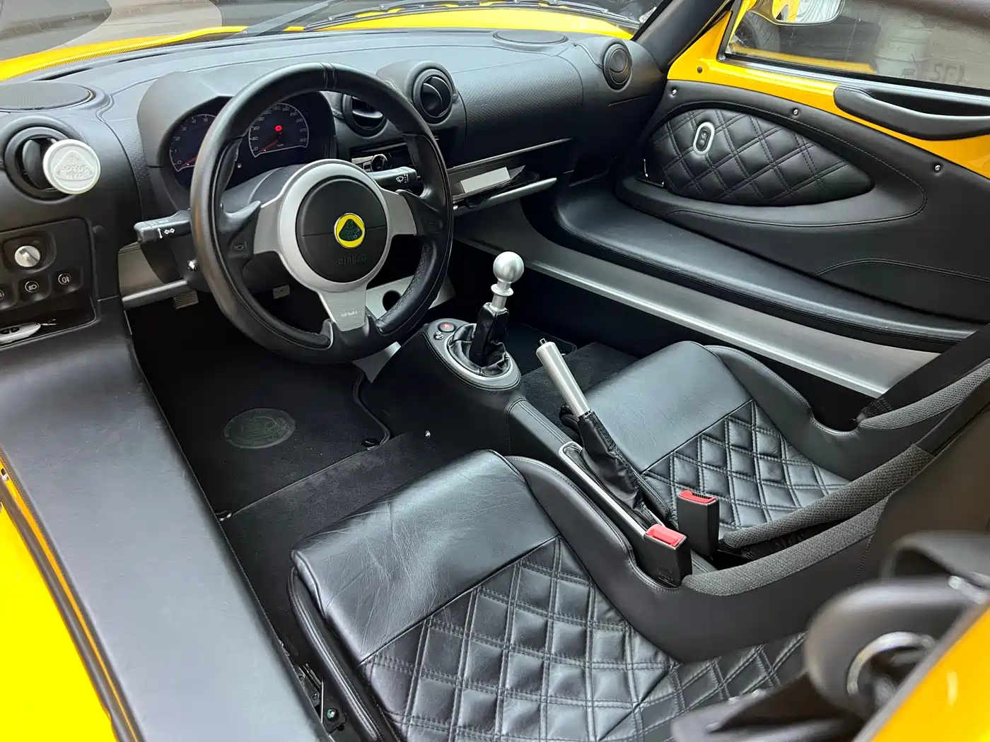 Lotus Cars Exige 2015 3.5T S Hardtop фото 7