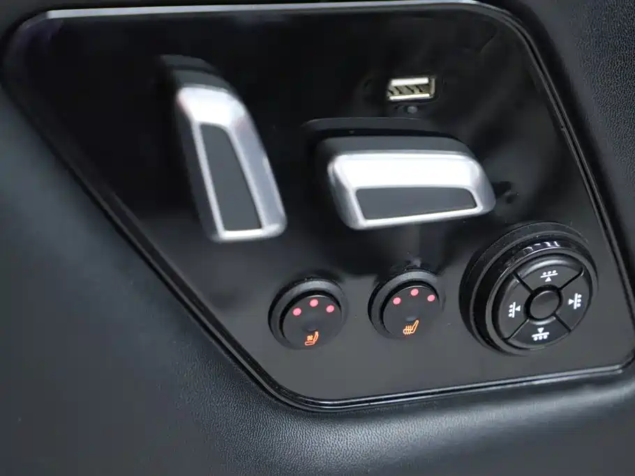 Mercedes-Benz V-Class 2016 V 260 Premium Edition фото 24