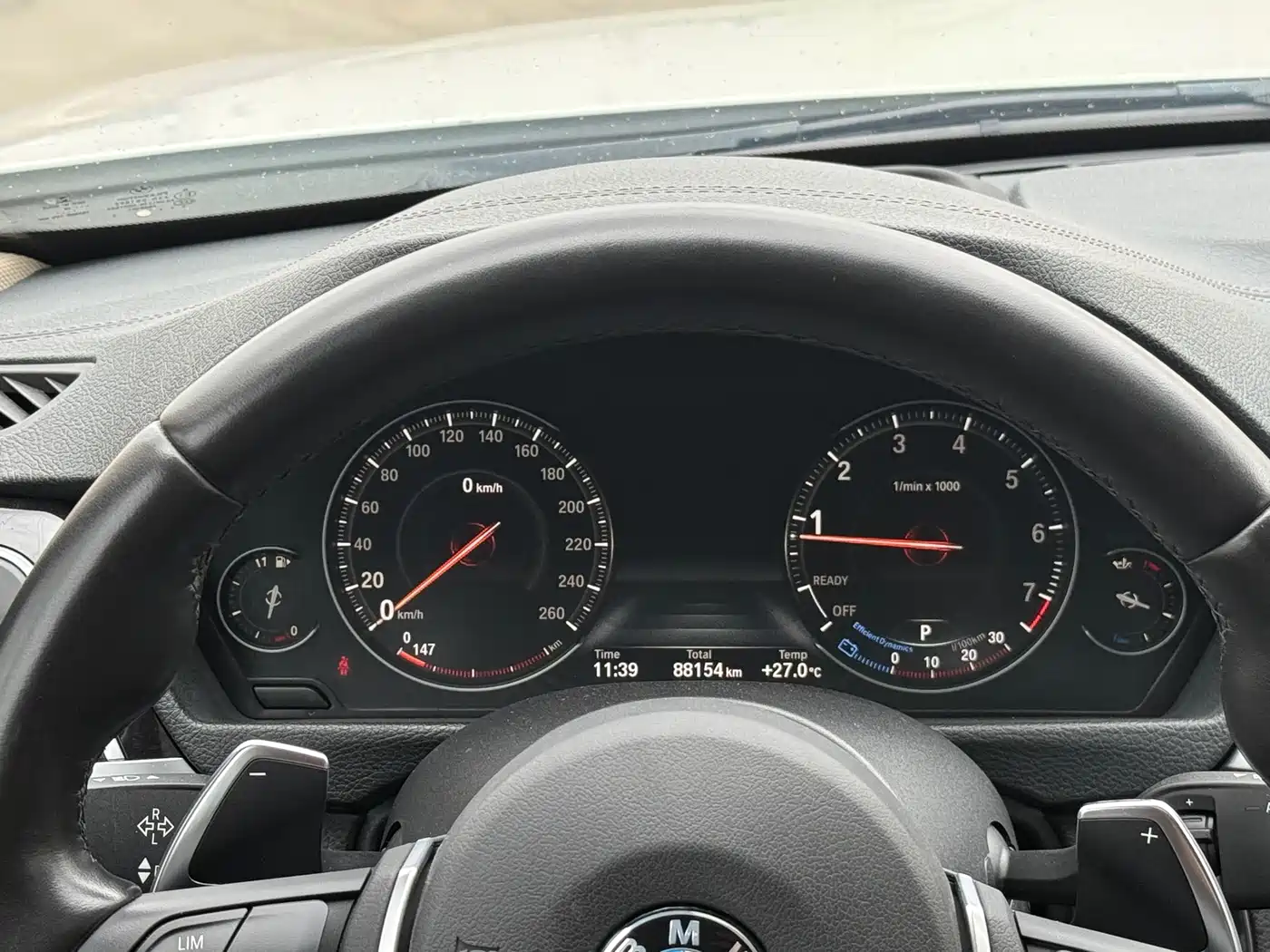 BMW 3 Series 2018 330Li M Sport Black Night Edition фото 11