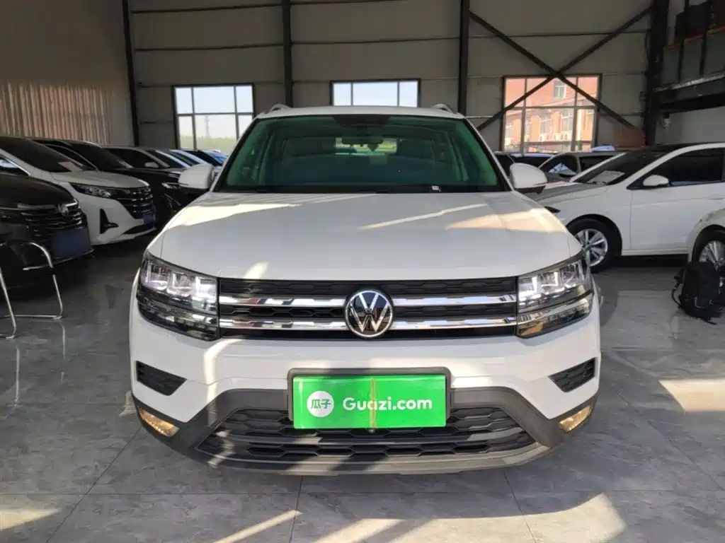 VOLKSWAGEN TUYUE