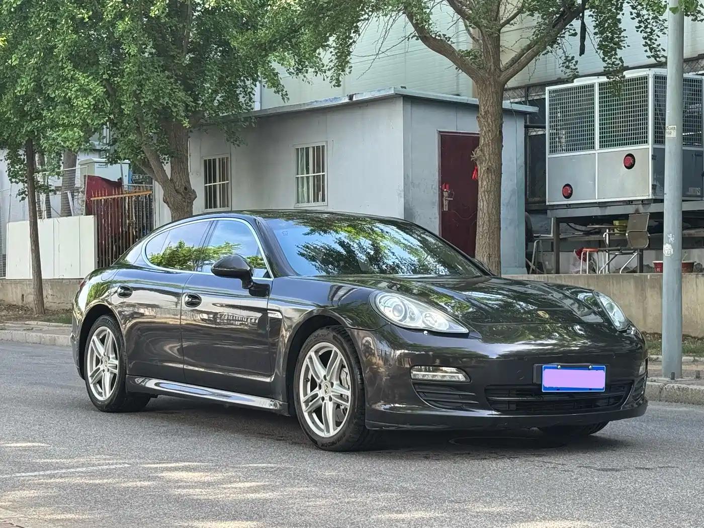 Porsche Panamera 2010 Model Panamera S 4.8L фото 4